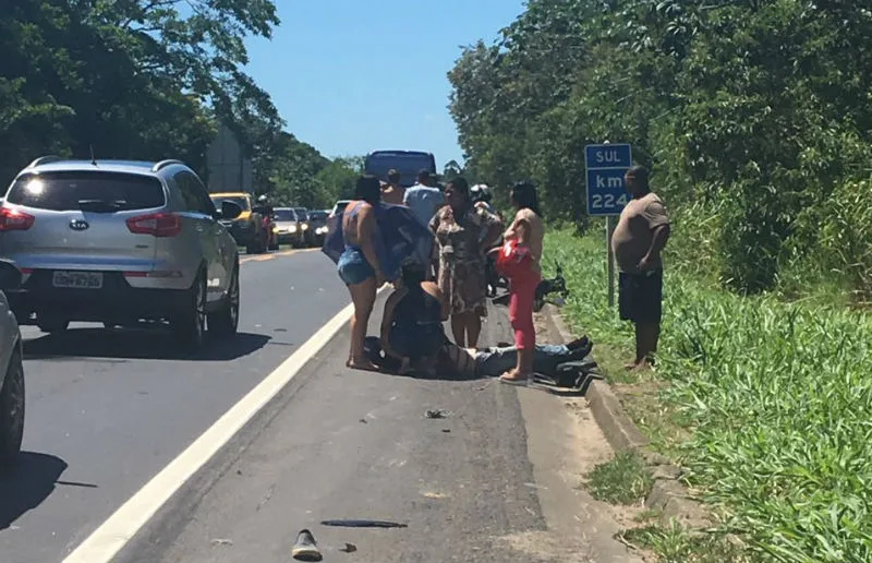 Motociclista é atingido por carro em Ibiraçu e motorista foge sem prestar socorro