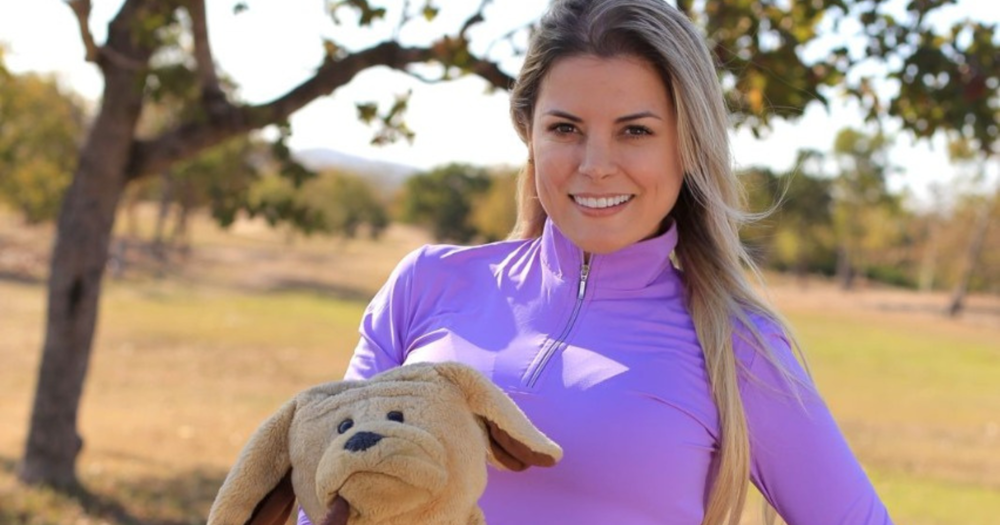 Rainha do golfe! Graci Golfe fica famosa explicando o esporte na web