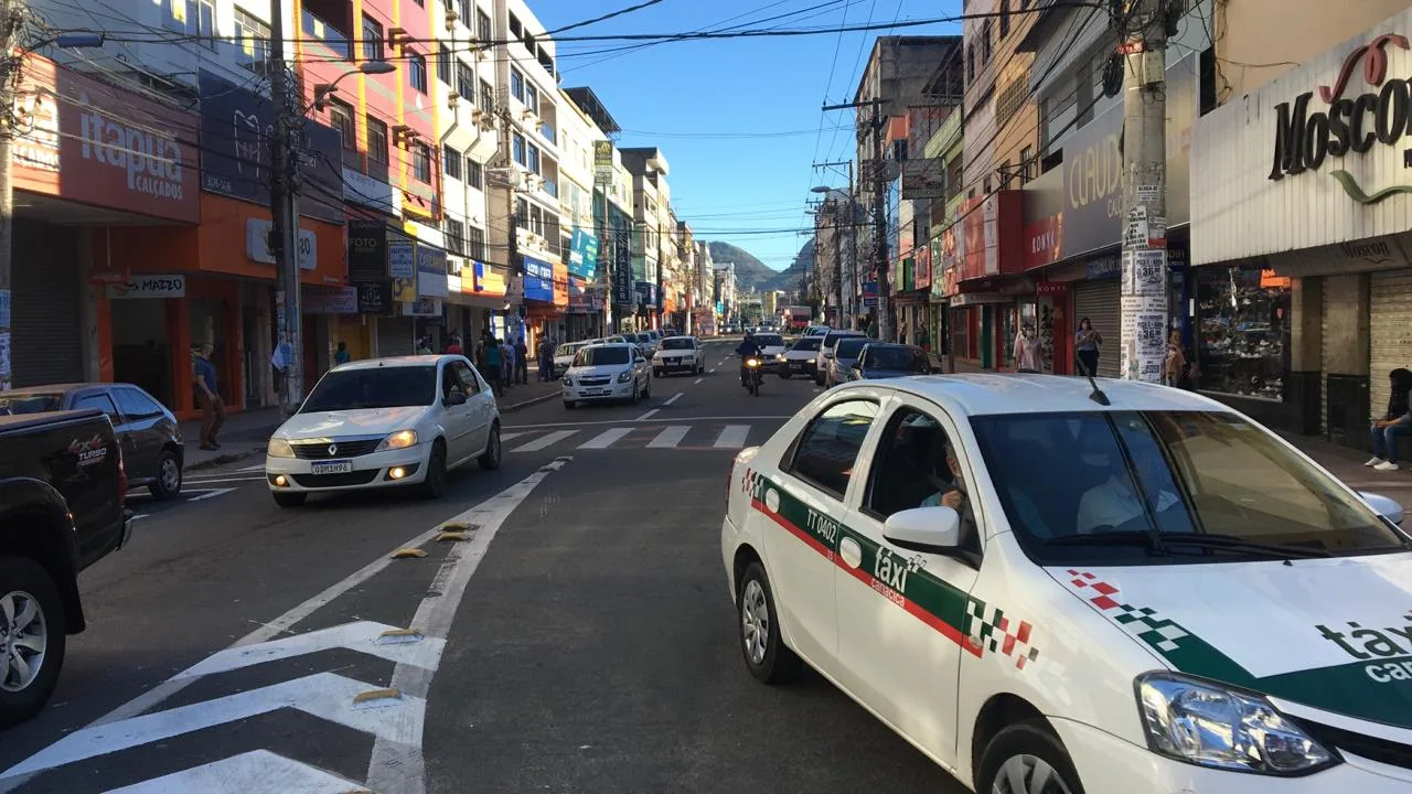 Interdições e trajeto de ônibus alterado em Campo Grande neste sábado