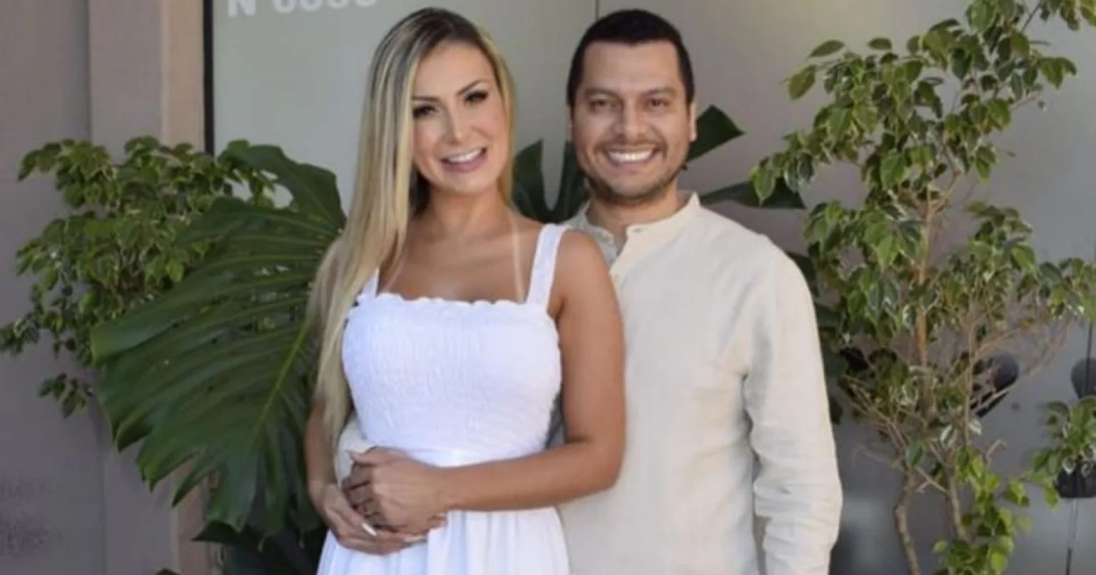 Andressa Urach se separa do marido: "Não estou bem"