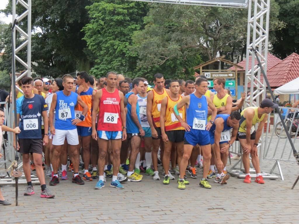 Correr de graça em Alfredo Chaves! Inscrições abertas da Corrida da Festa da Banana e do Leite