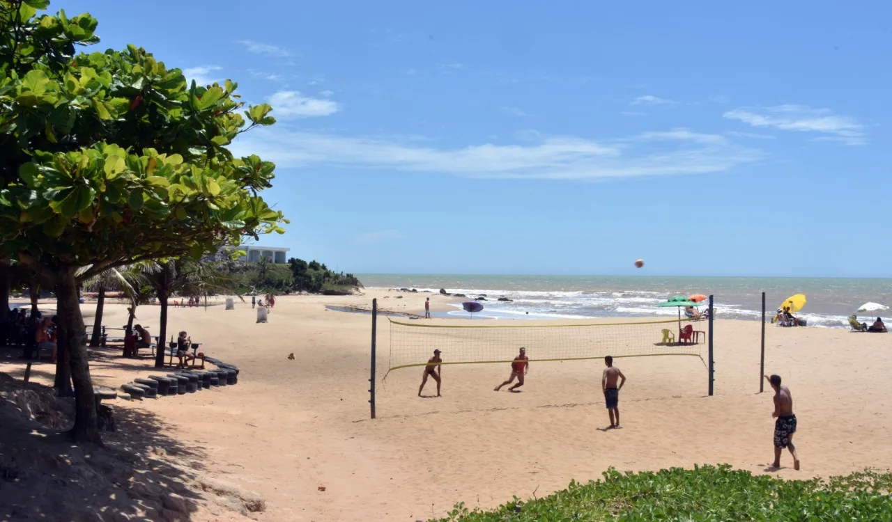 Praia das Neves e Marobá em Presidente Kennedy terão shows no fim de semana