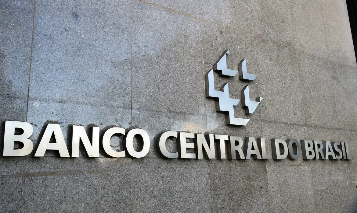 Ex-presidentes do Banco Central criticam condução da política fiscal