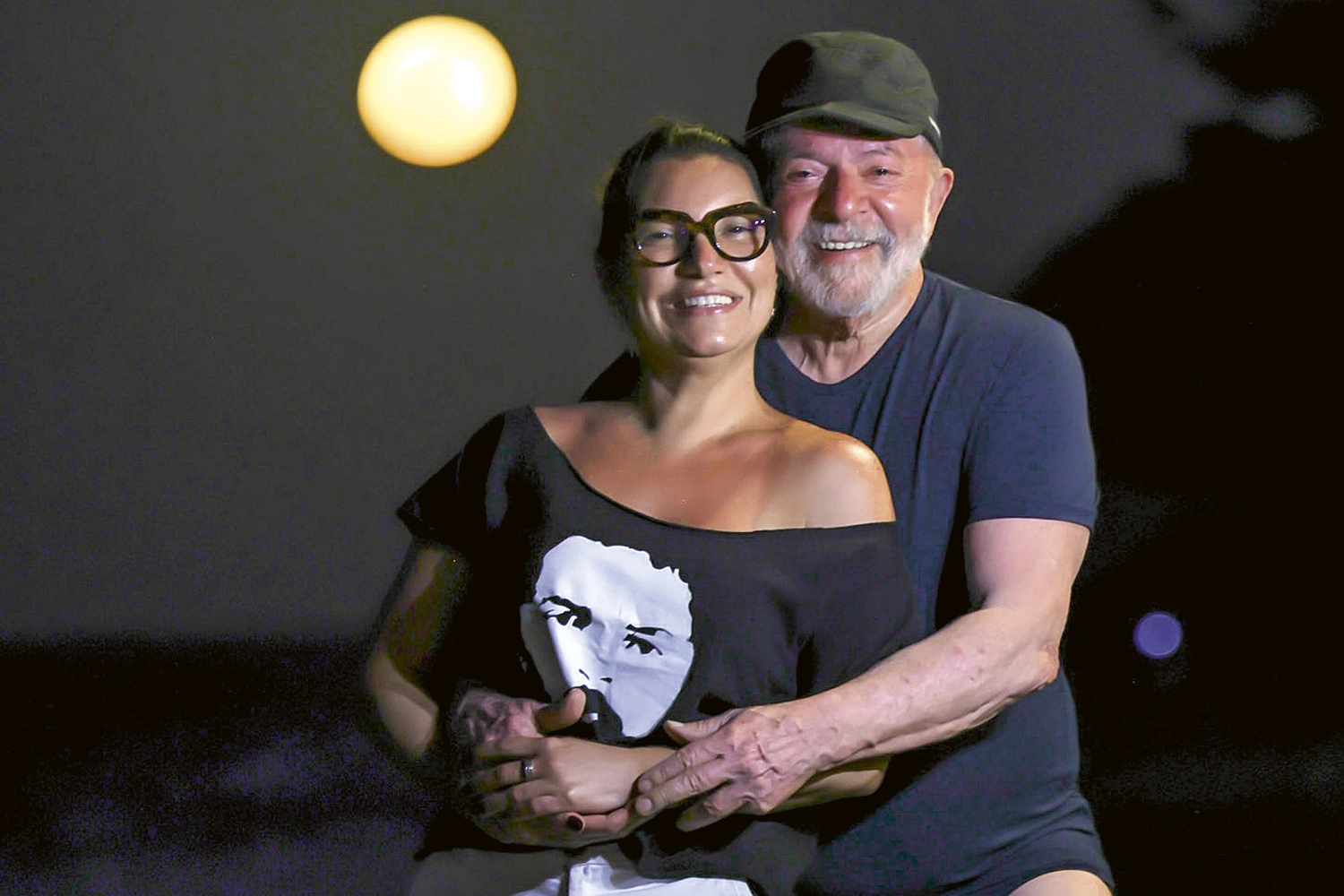 Lula anuncia casamento com Rosângela da Silva em maio