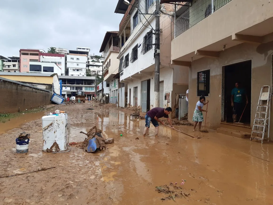 Chuvas no ES: dois municípios do sul permanecem com alto risco hidrológico, diz Defesa Civil