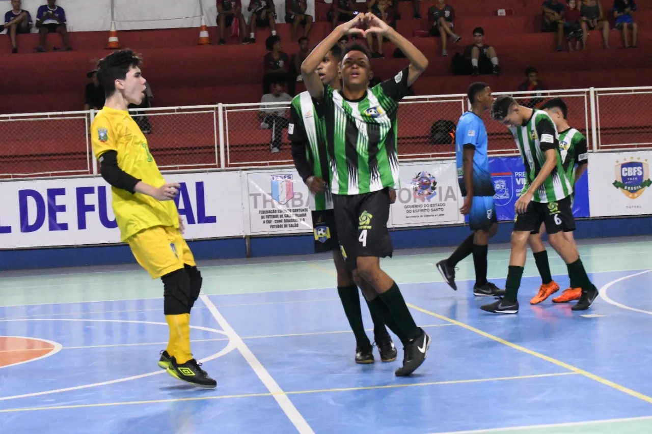 Santanense vence e está nas semifinais da Taça Brasil de Futsal sub-17