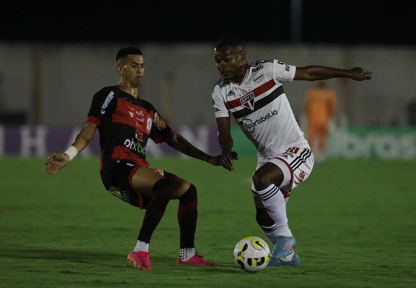 São Paulo finaliza preparação; Nikão testa positivo para Covid-19 e vira desfalque