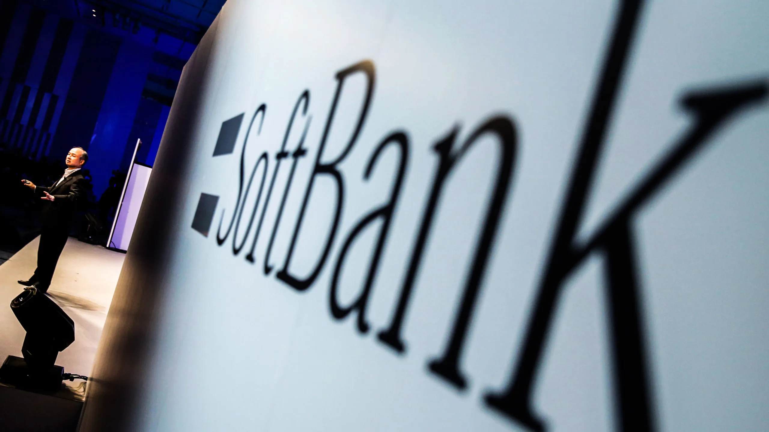 Softbank promete anunciar em breve investimento no setor B2B no Brasil