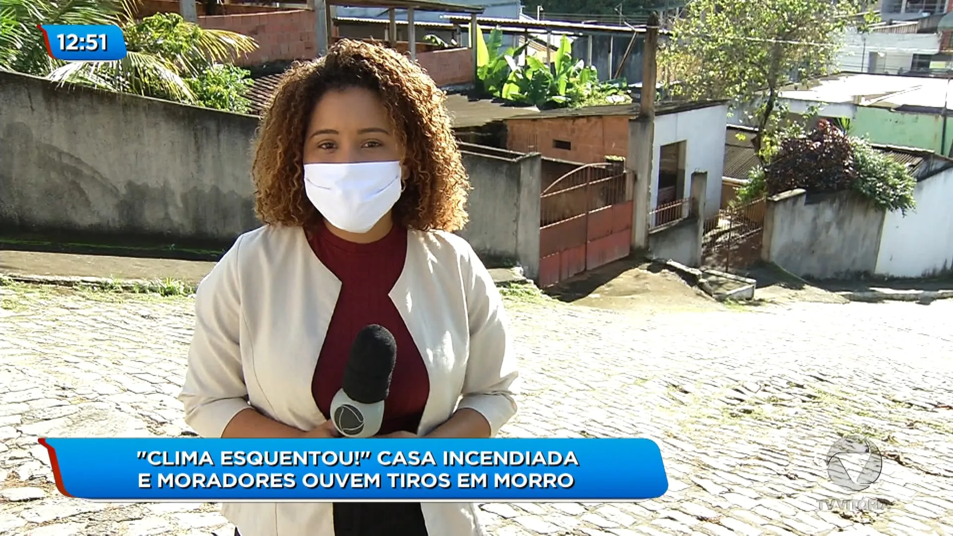 Casa é incendiada  em Vila Velha e moradores escutam tiros