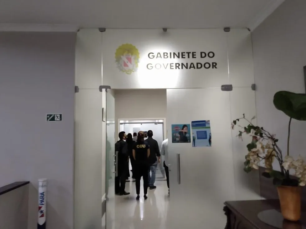 PF faz buscas no gabinete de Hélder Barbalho em operação sobre desvios na Saúde