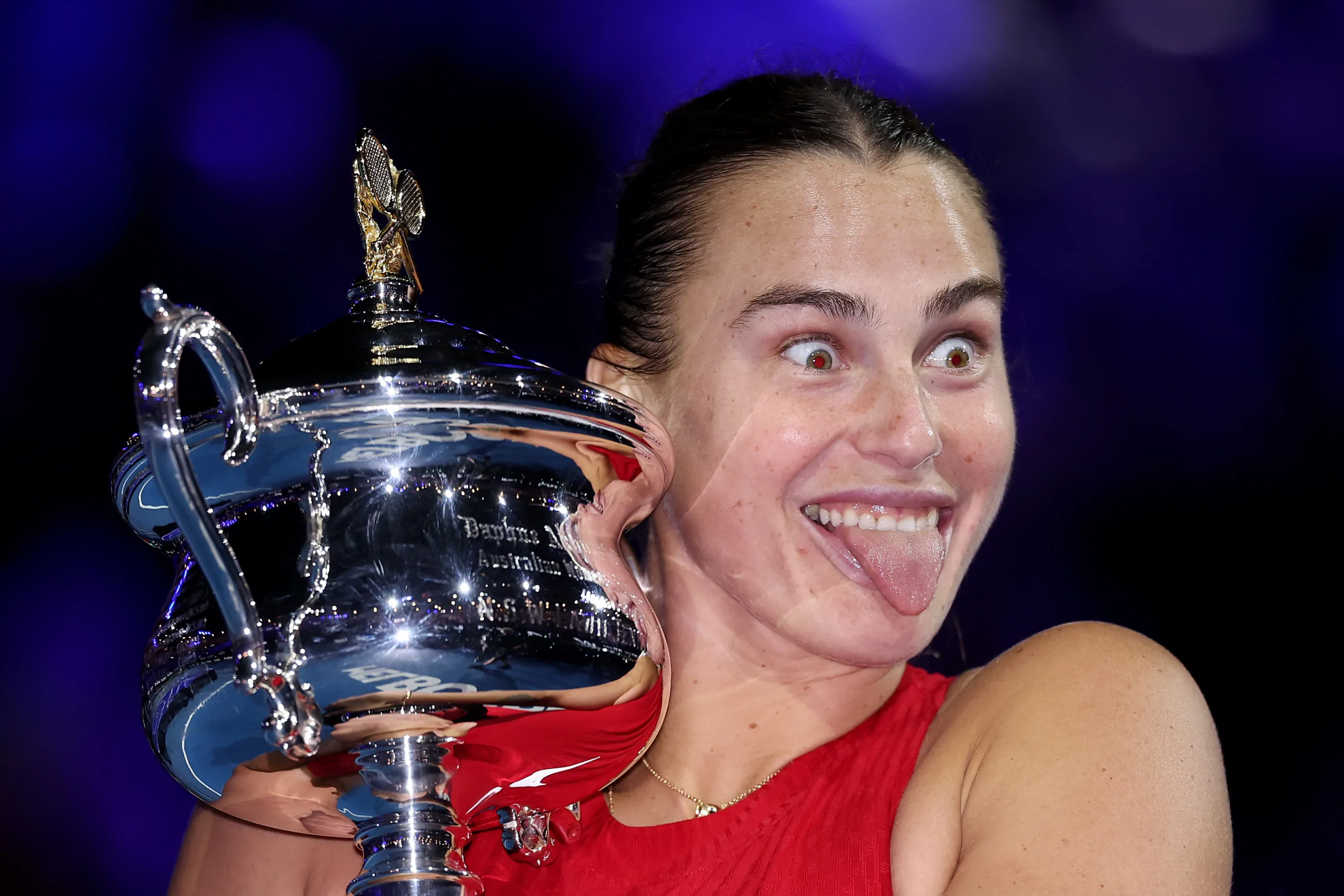 Sabalenka faz campanha impecável e é bicampeã do Aberto da Austrália