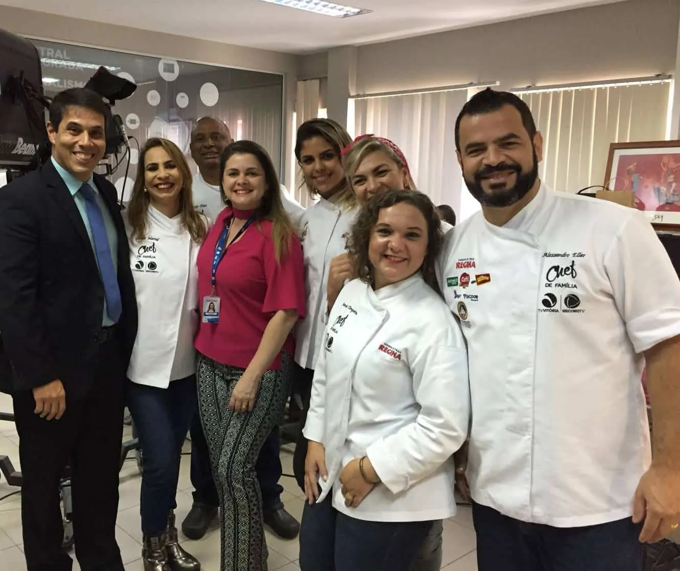 Partipantes do Chef de Família conhecem a estrutura da Rede Vitória