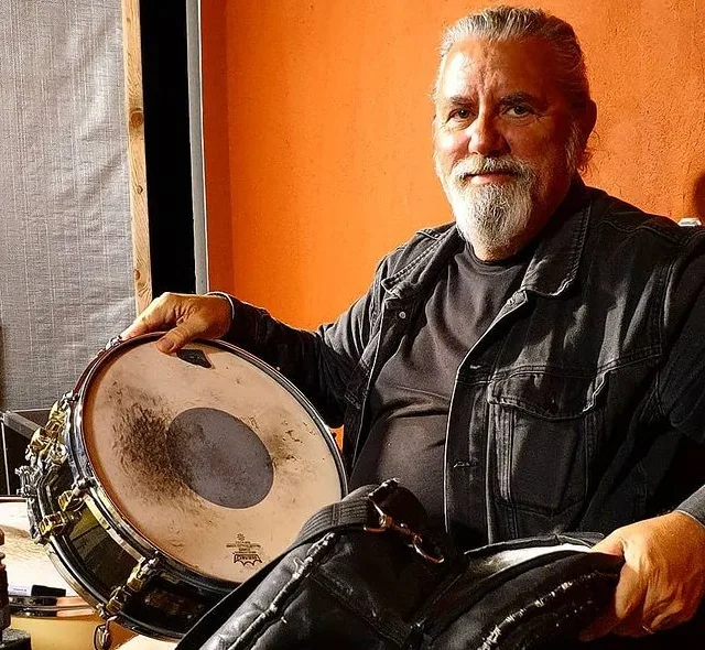 Morre Pele Alsing, baterista da banda Roxette aos 60 anos