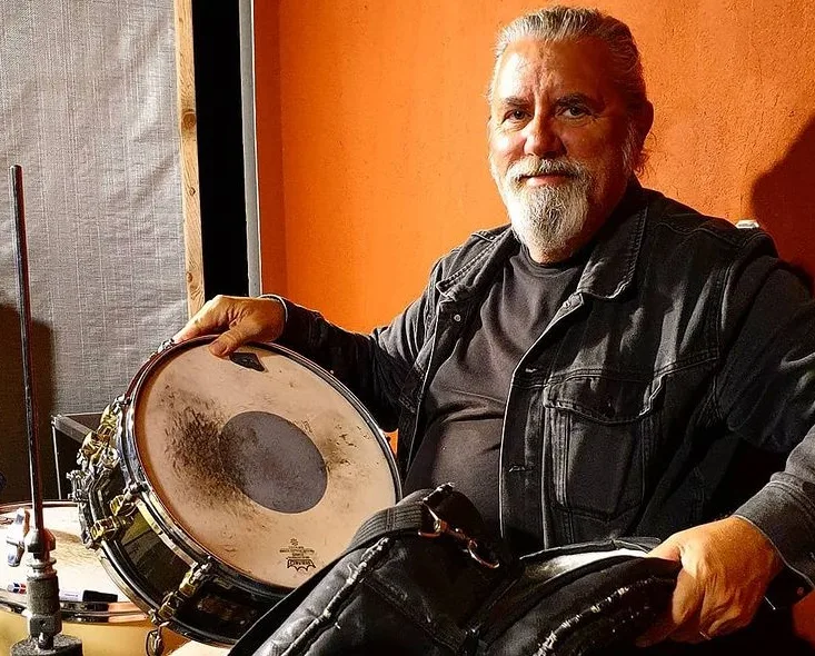 Morre Pele Alsing, baterista da banda Roxette aos 60 anos