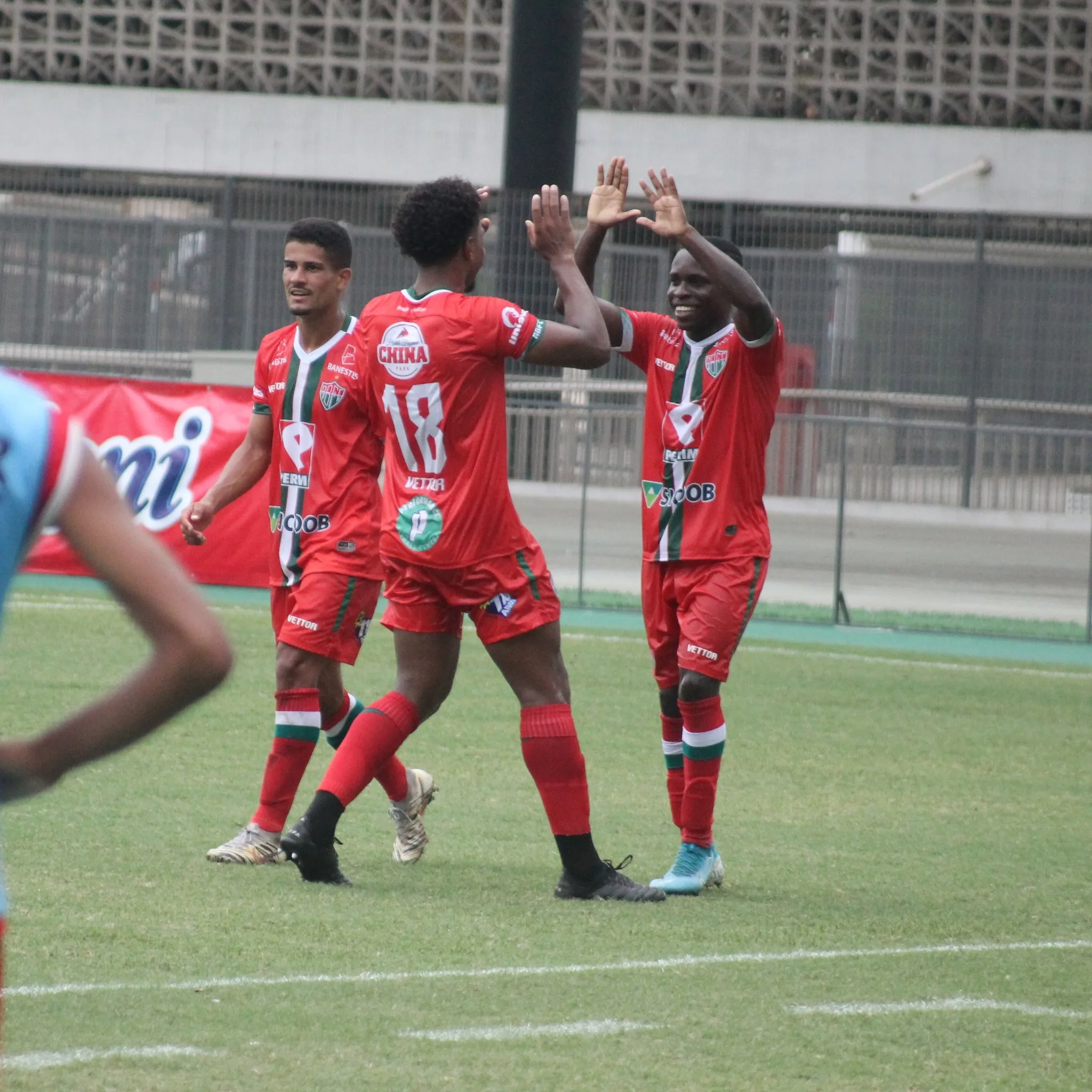 Capixabão: Rio Branco VN vence Vilavelhense e cola na liderança