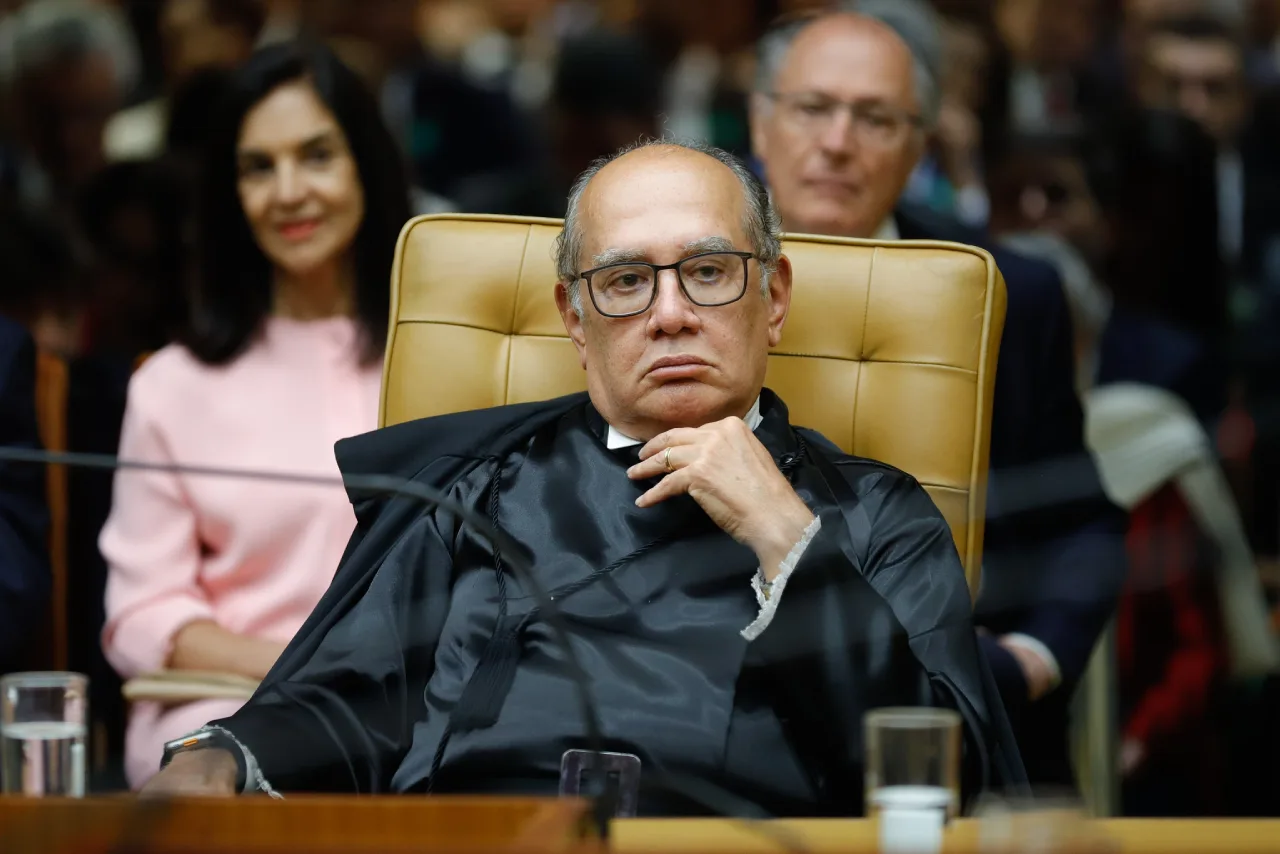 'Não esperamos que seja votada dessa forma', diz Gilmar sobre PEC que fixa mandato no STF