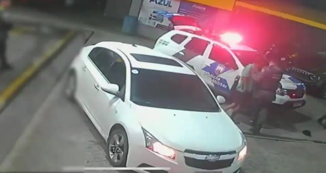 Vídeo mostra momento em que vereador de Guarapari é detido após confusão em blitz