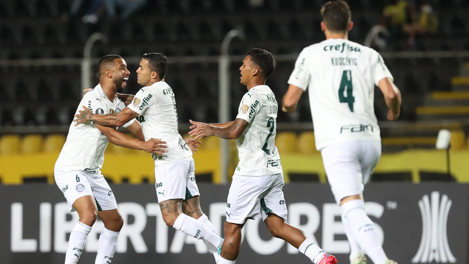 Palmeiras goleia o Táchira e amplia série invicta como visitante na Libertadores