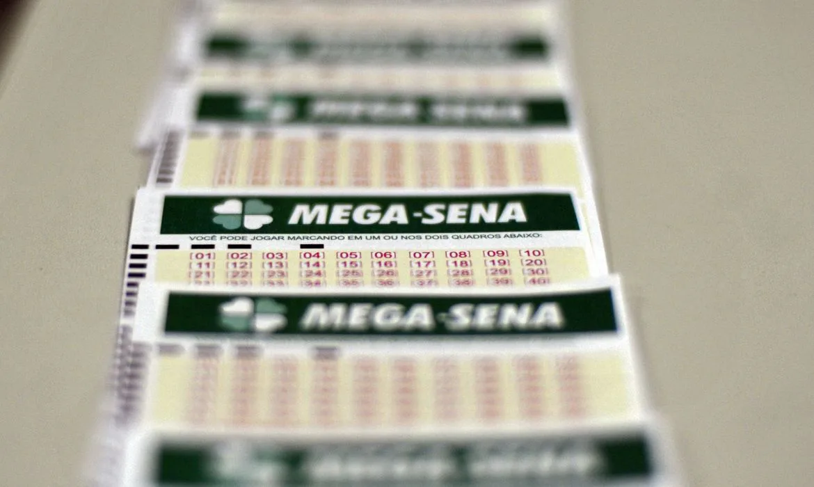 Já fez sua aposta? Mega-Sena deve pagar prêmio de R$ 34 milhões