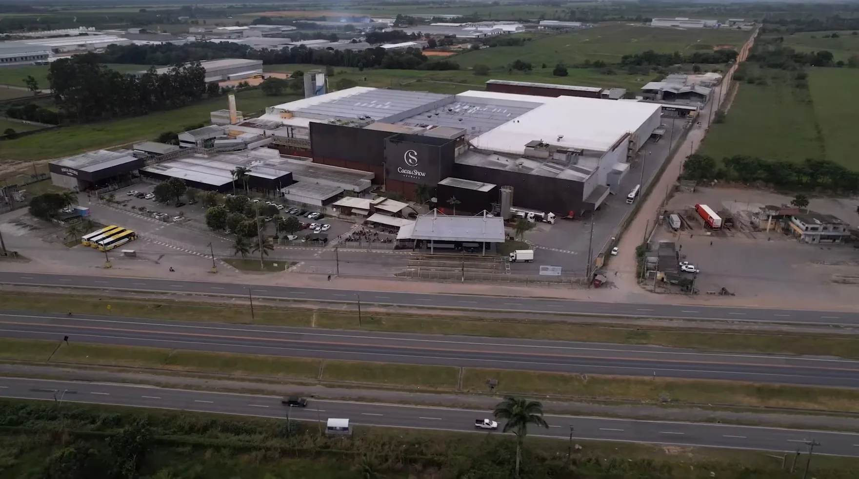 Cacau Show planeja voltar a produzir biscoitos em Linhares em um mês