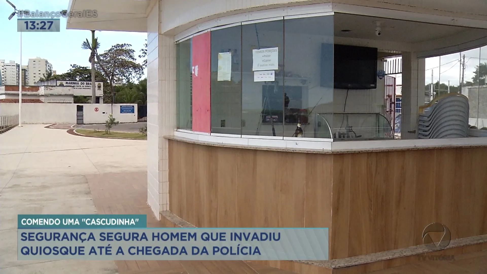 Homem invade quiosque em Guarapari e vai preso