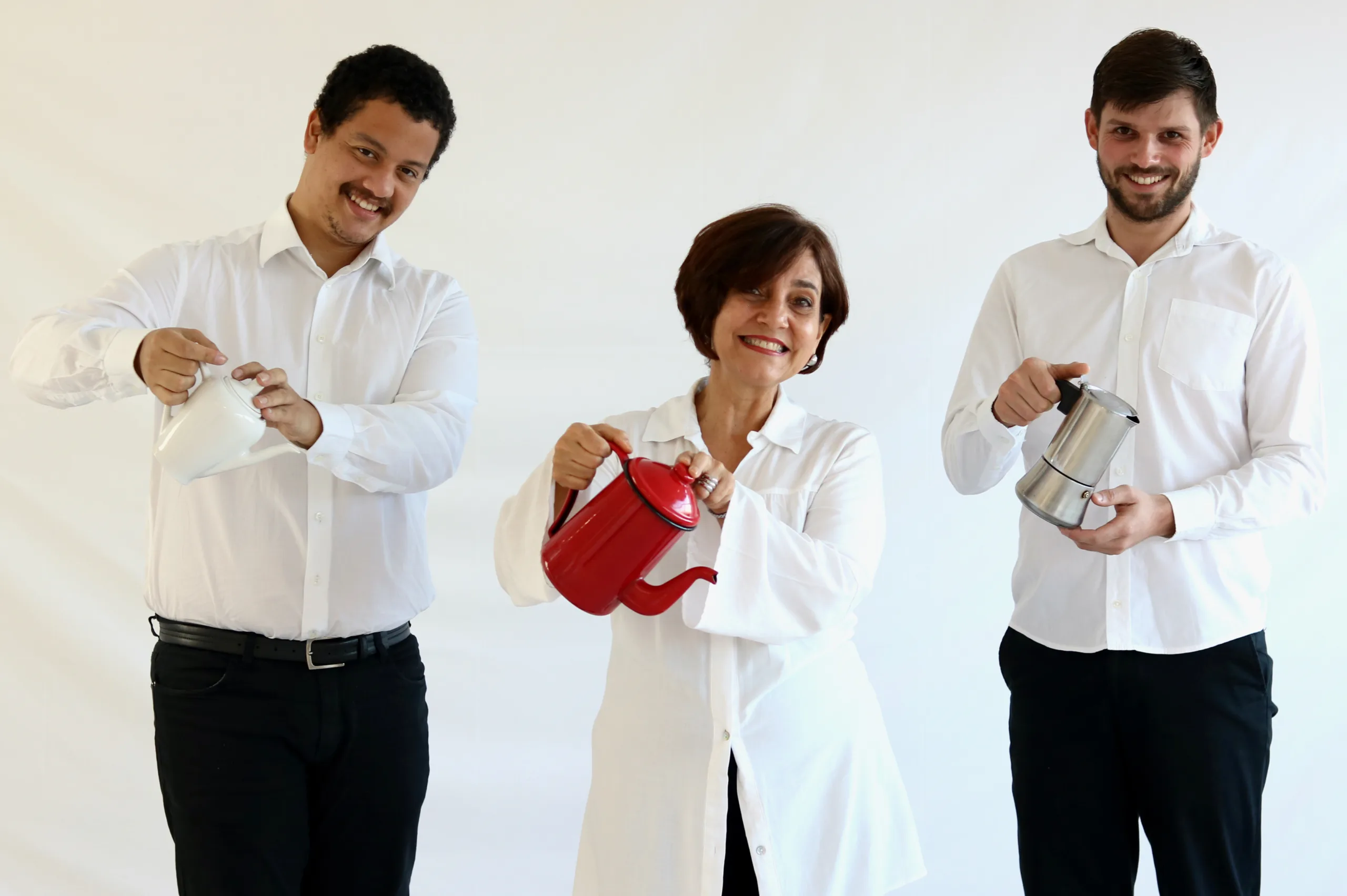 VÍDEO | Em formato de ópera, espetáculo gratuito conta história do café