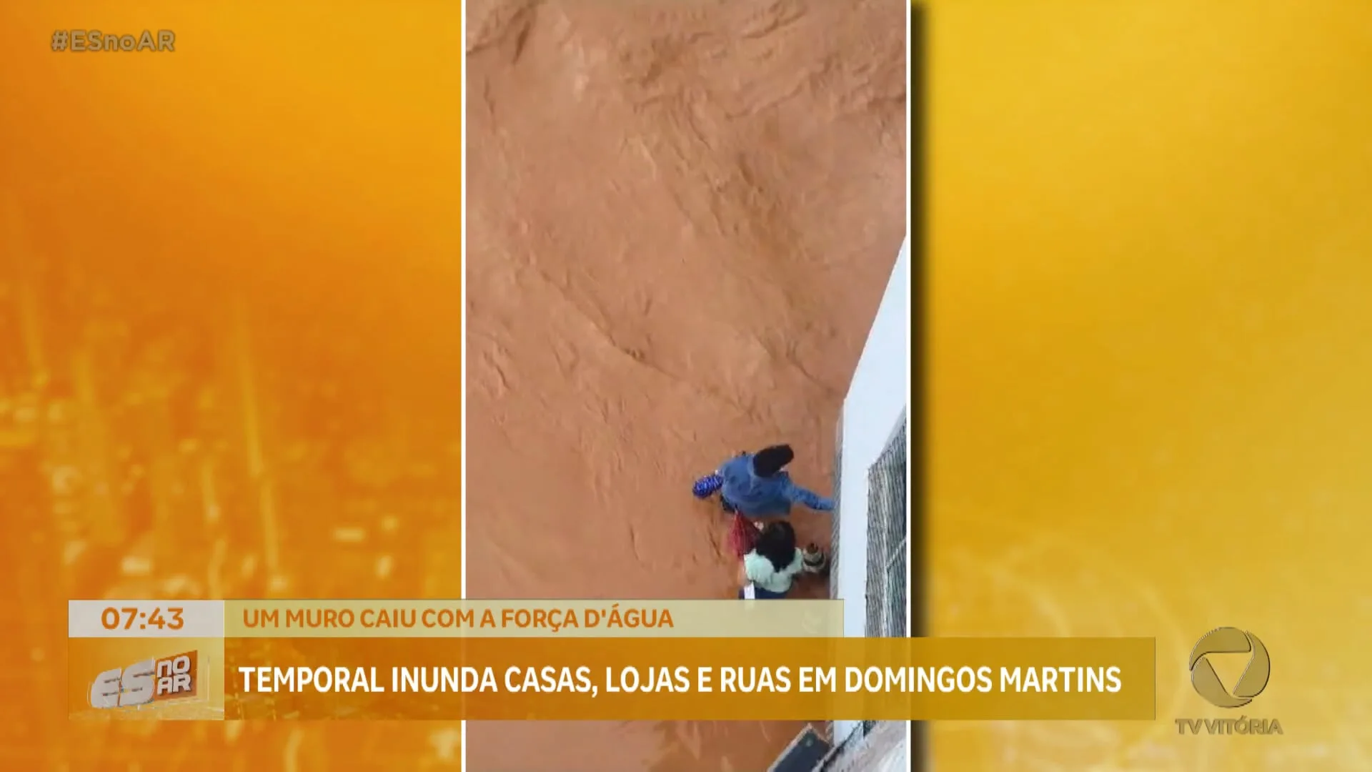 Temporal inunda casas, lojas e ruas em Domingos Martins