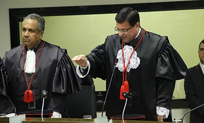 Zardini toma posse no TJES e defende maior aproximação do Judiciário com sociedade