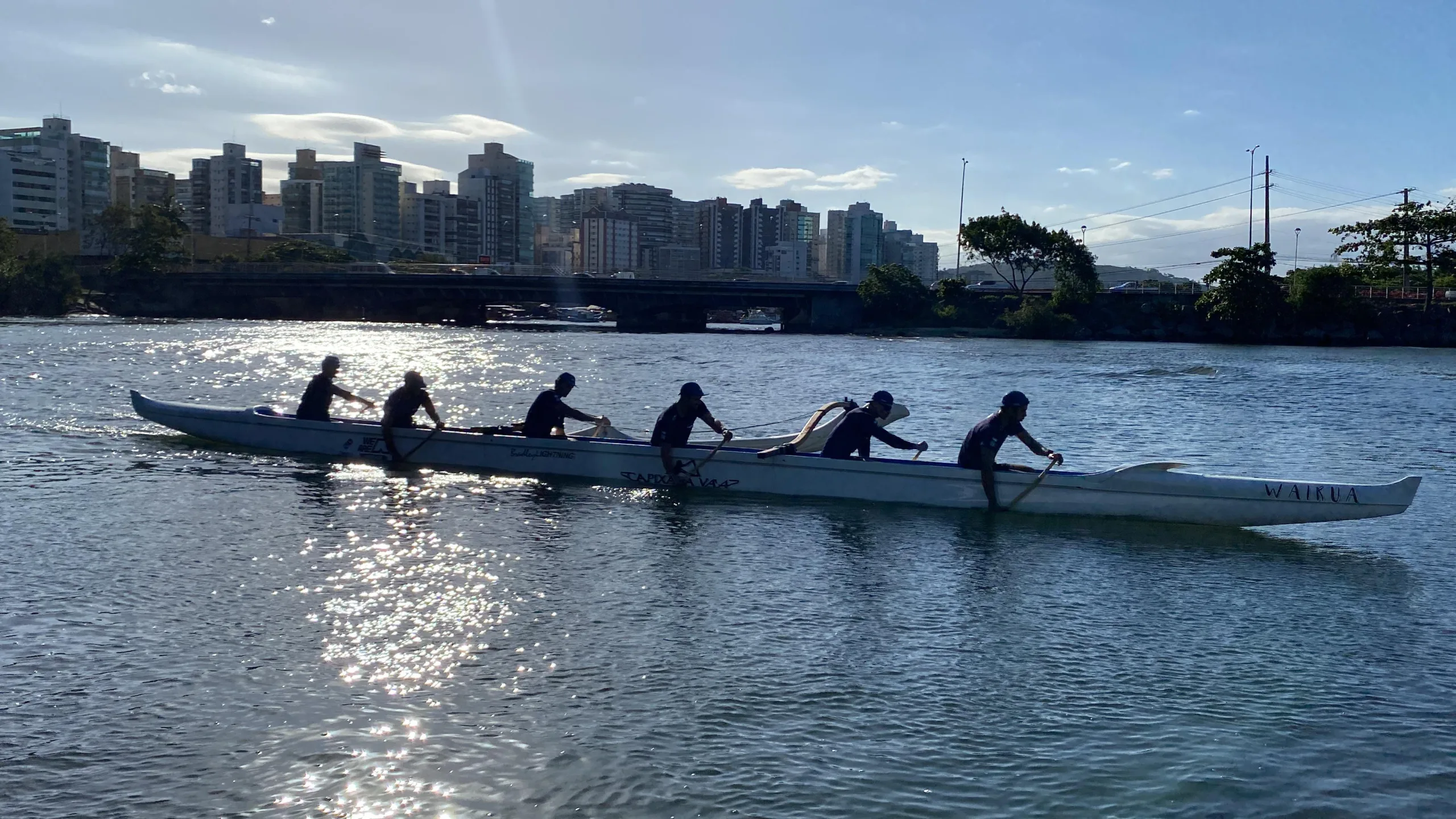 Adversários unem forças para criar supertime capixaba no Pan de Canoa Havaiana em Vitória