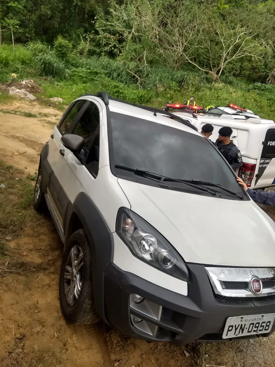 Motorista quase atropela policial após furar blitz em Guarapari