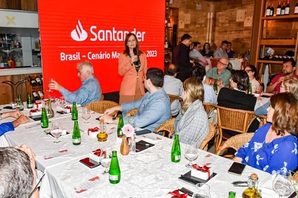 Santander amplia atuação em investimentos no ES