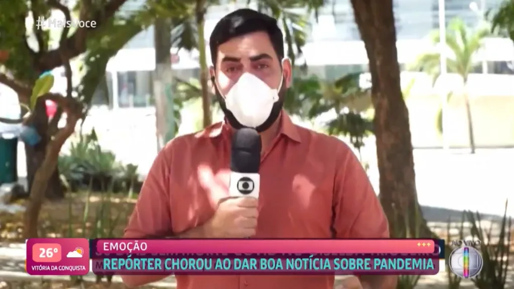 Repórter cai no choro ao anunciar 30 dias sem morte por covid: "Alívio"