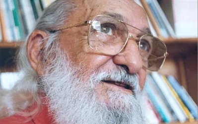 Educador Paulo Freire recebe moção de aplauso da Câmara dos Deputados