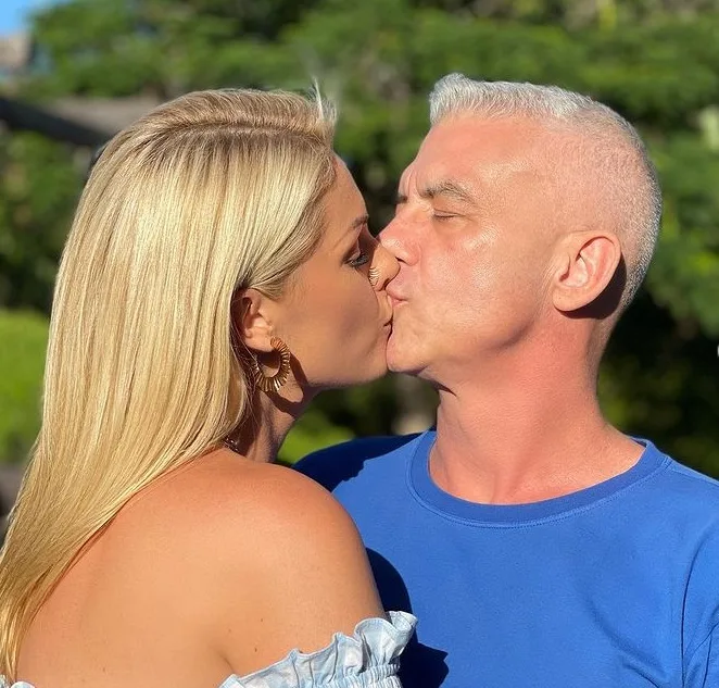 Marido de Ana Hickmann fala sobre cuidados com a pele após radioterapia