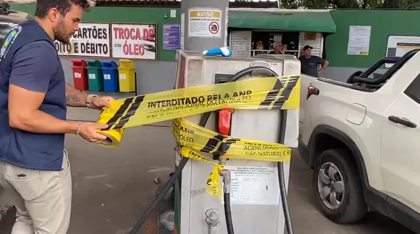 Posto é interditado em Vila Velha por venda de combustível com metanol