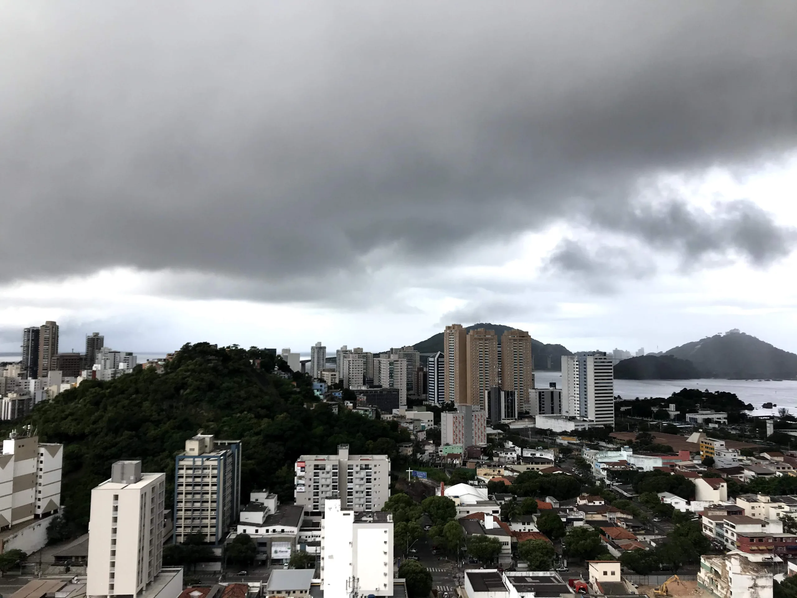 Chuva no ES: oito municípios estão sob risco de deslizamento de terra