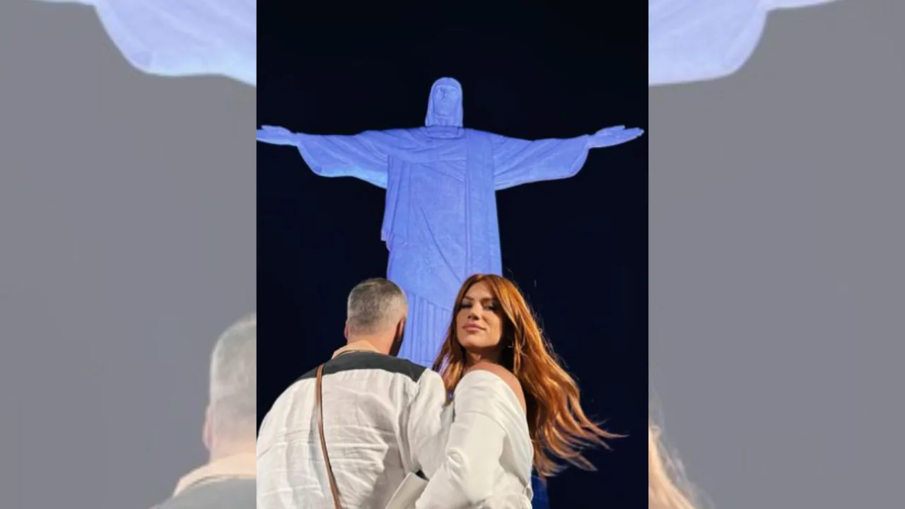 Giovanna Ewbank visita Cristo Redentor pela primeira vez na véspera de seu aniversário