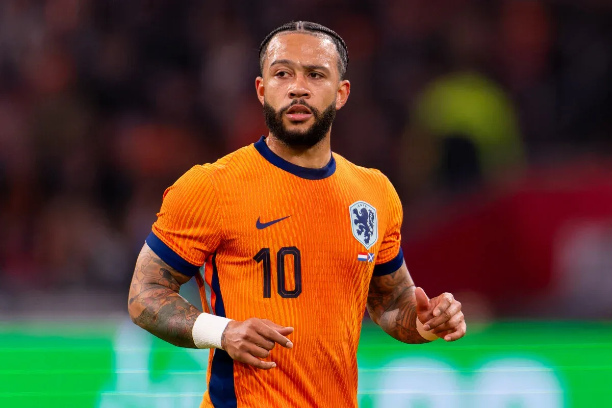 Memphis Depay no Corinthians: por que atacante pode jogar no Brasil?