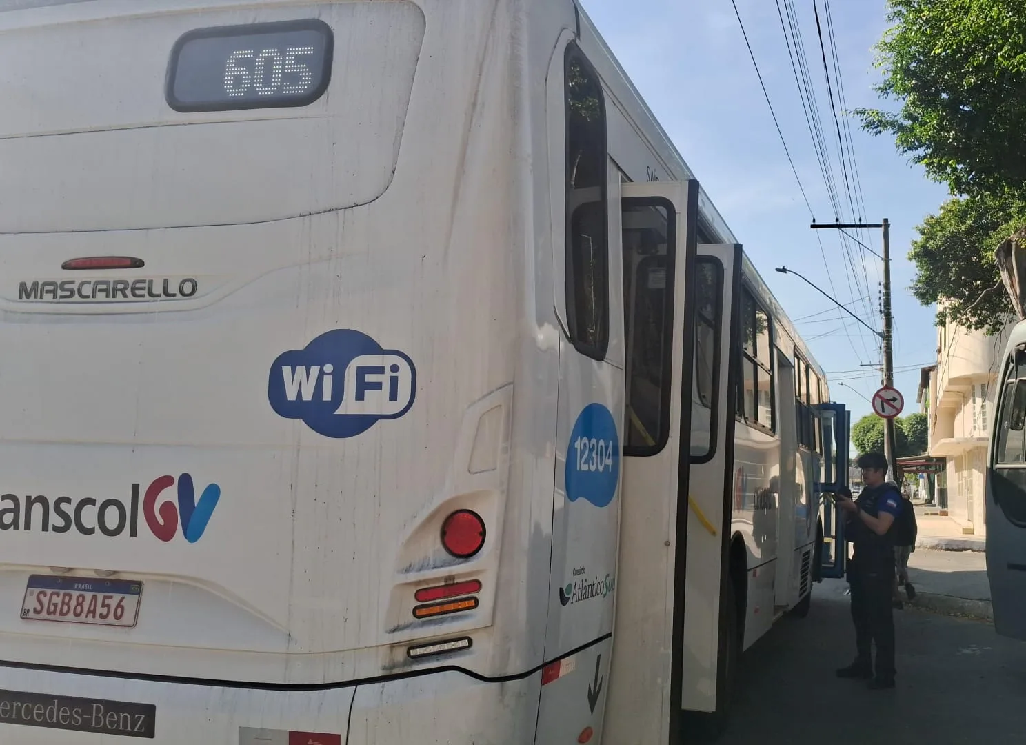 Suspeito de furtar bicicleta morre em acidente com ônibus em Vila Velha