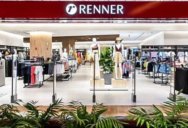 Renner faz parceria com brechó para cliente vender roupa que não usa mais