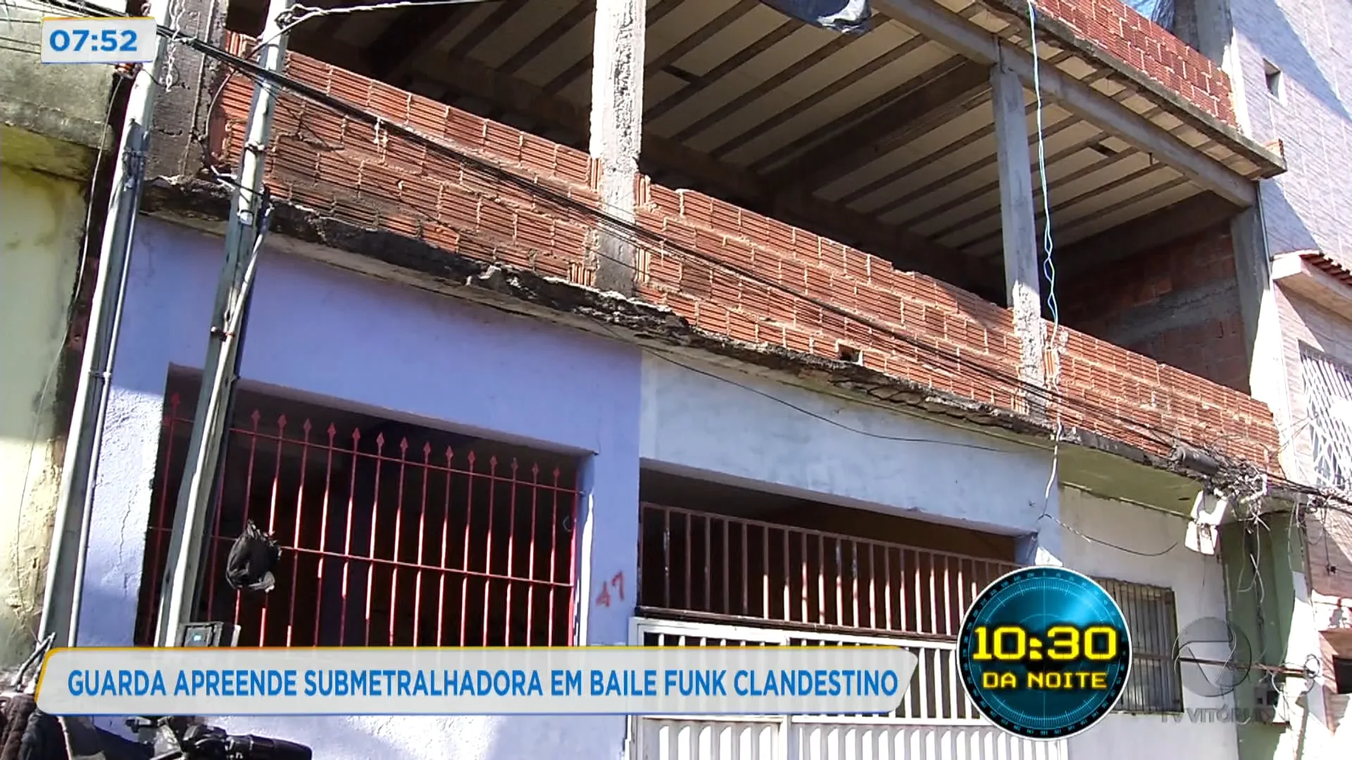 Guarda apreendo submetralhadora em balie funk clandestino