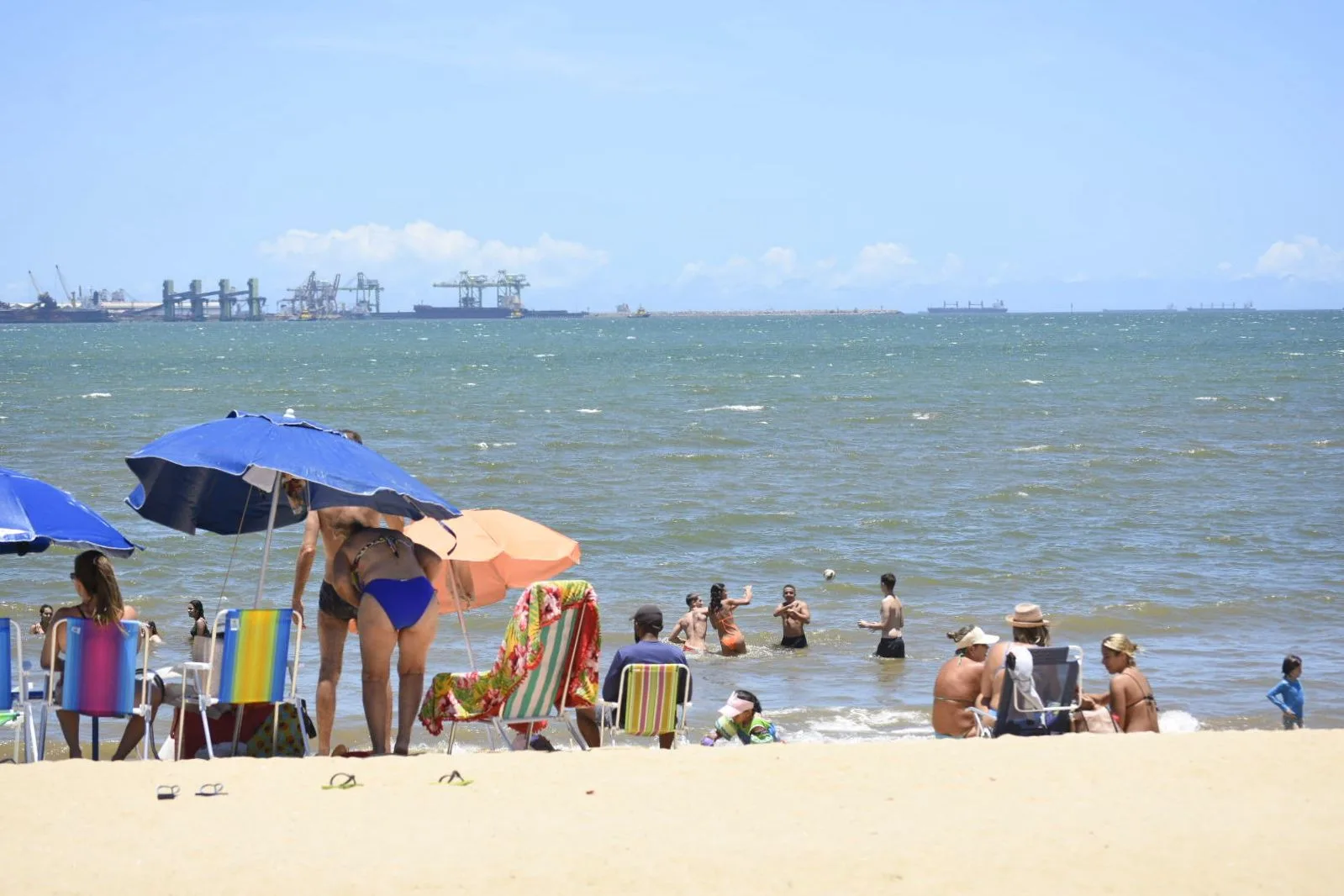 Será que vai dar praia? Confira a previsão do tempo para o fim de semana no ES