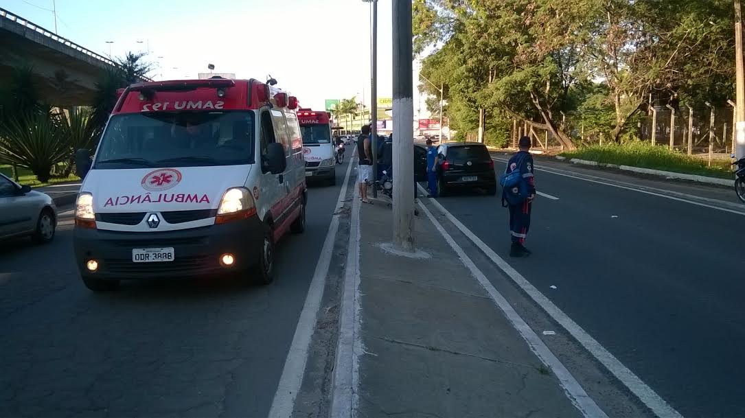 Motociclista atropela cachorro e fica gravemente ferido em Cariacica