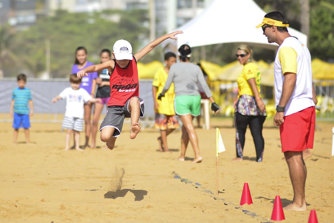 No clima da Dez Milhas Garoto! Arena Esportiva oferece atividades gratuitas em Vila Velha