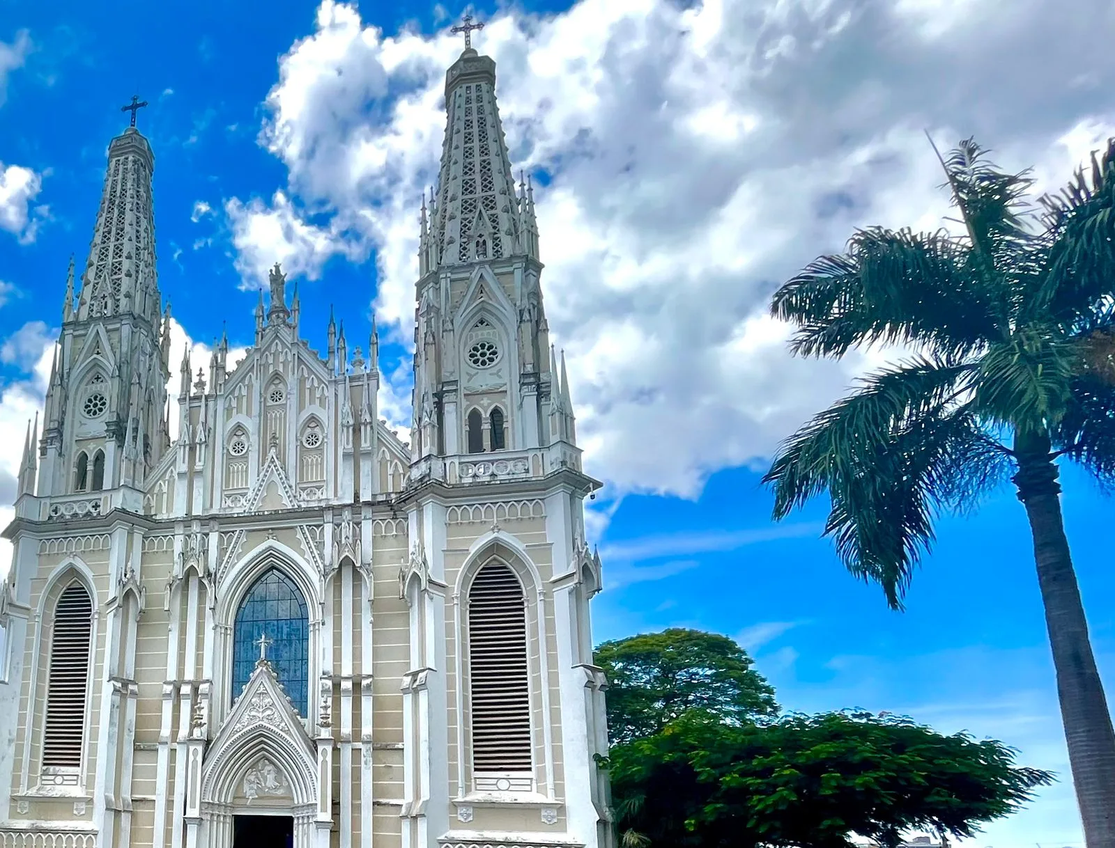 Festa da Penha: Catedral de Vitória terá projeções de fiéis na Romaria dos Homens