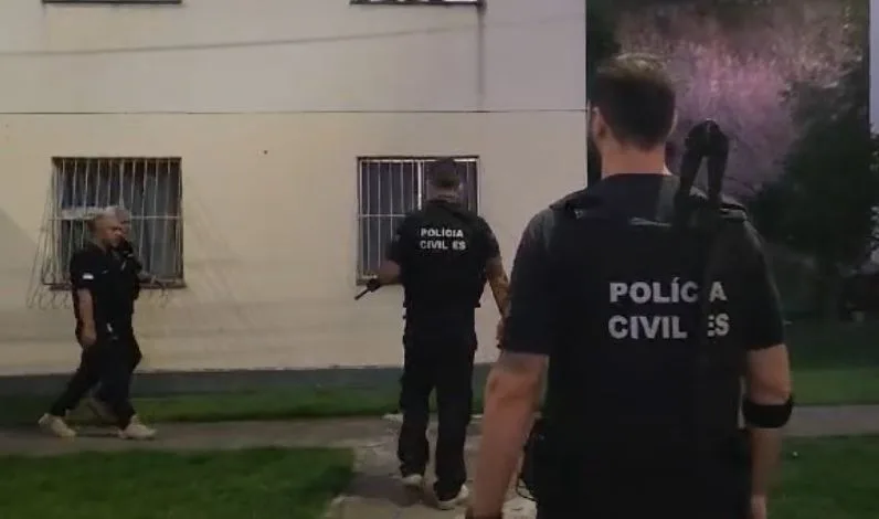 Polícia busca criminosos ligados ao PCV e prende dois suspeitos em Vila Velha