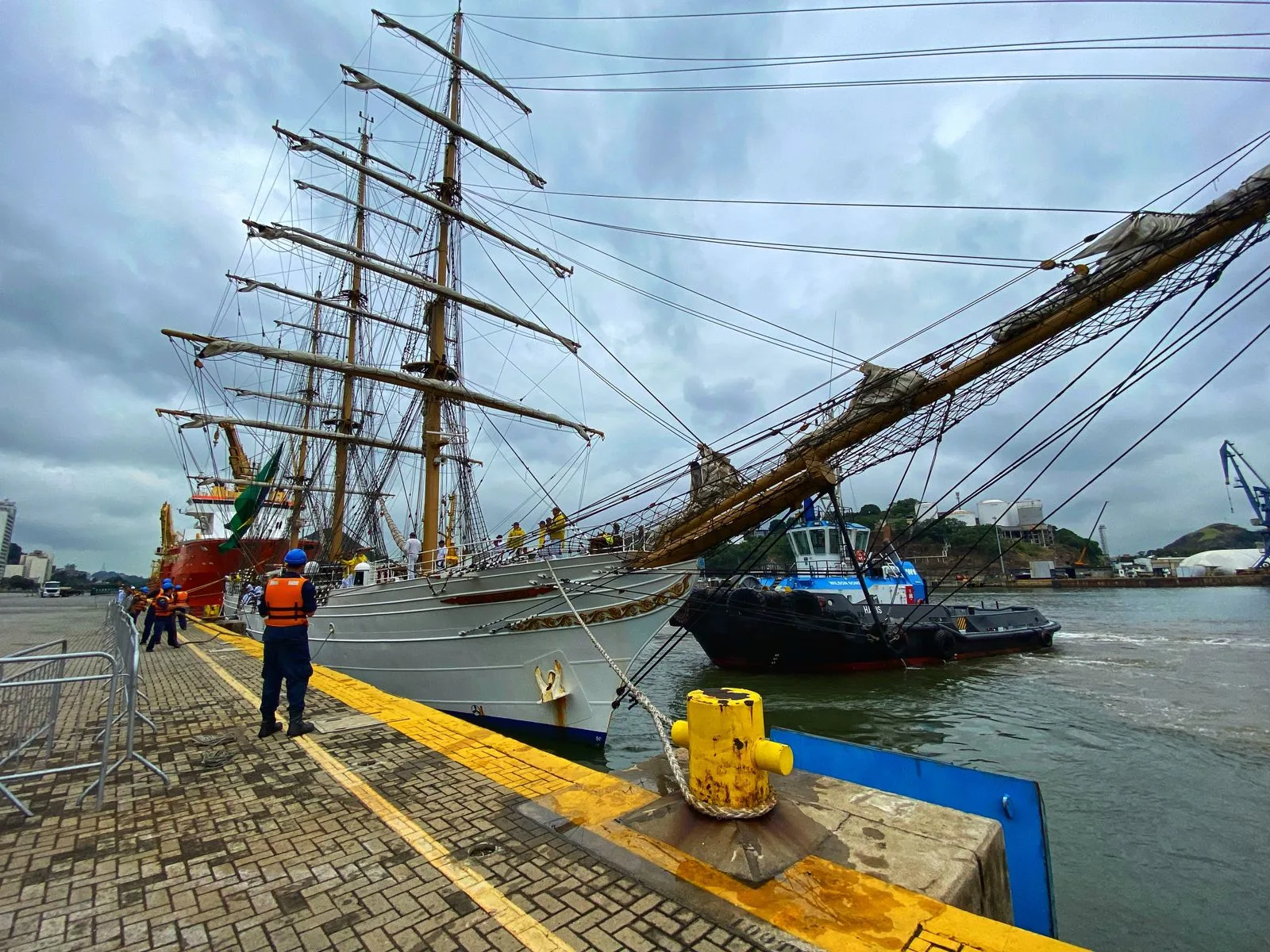 Navio em Vitória: mil ingressos extras esgotam em menos de 30 minutos