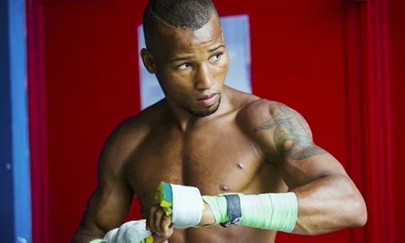 Nos Estados Unidos, Robson Conceição faz a sua estreia profissional no boxe