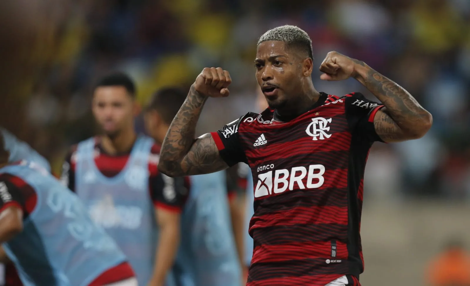 Marinho notifica o Flamengo para ser reintegrado; Gabigol tem lesão detectada