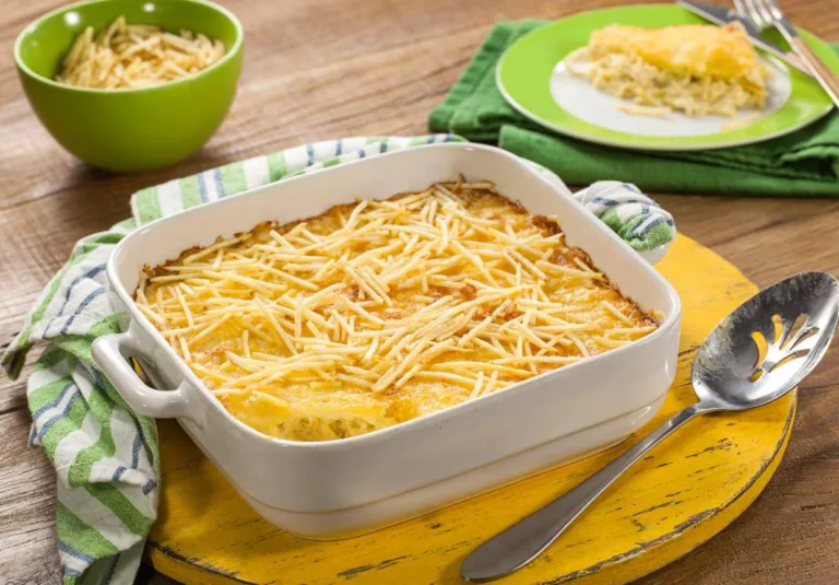 Aprenda a fazer um fricassê de frango super simples